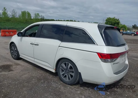 2015 Honda Odyssey Touring/Touring Elite из США, поврежденный, VIN 5FNRL5H91FB012330